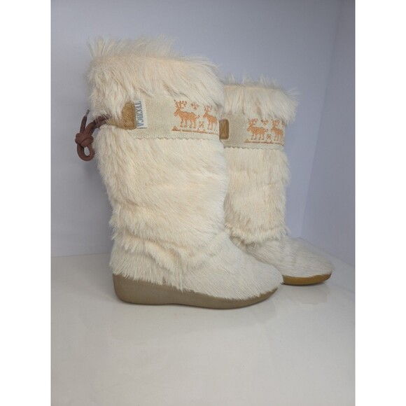 Tecnica Goat Fur Cream Mid Calf SnowBoots Leather Detail Embroidered Moose Sz 37 - Picture 1 of 9